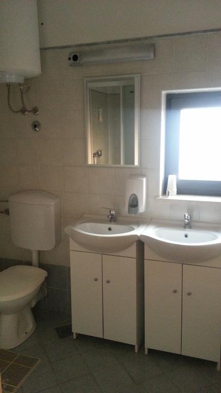 Hostel Ceska Beseda Rijeka Extérieur photo